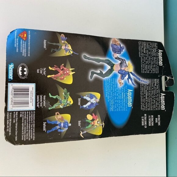 KENNER 1996 Batman Total Justice 5” Action Figure - Aquaman Blasting Hydro Spear - Picture 2 of 7